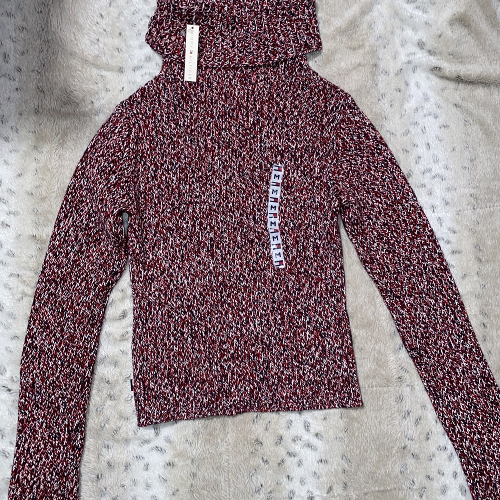 Tommy Hilfiger Red and White Knit Hoodie